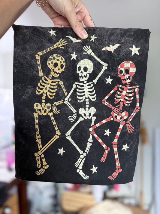Dancing Skeletons